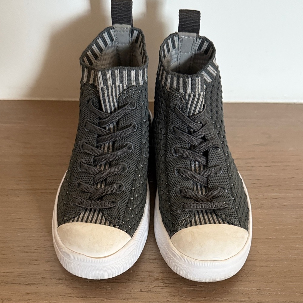 Native Slip-on Jefferson Gray Kids High-Top Sneakers 10C